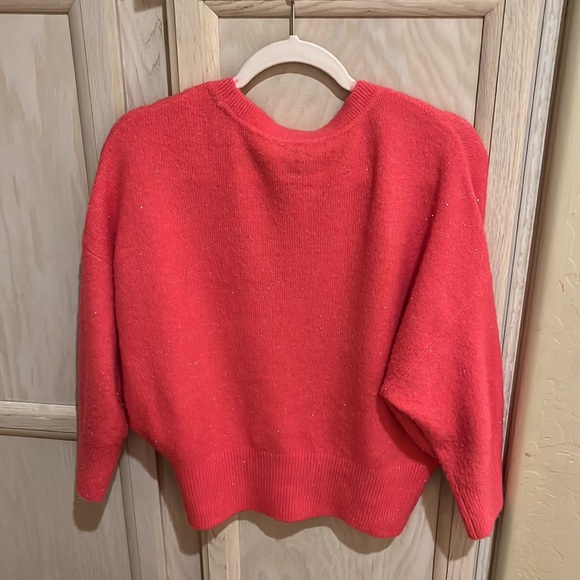 🌺 WHBM Deep V-Neck Button Cardigan - Picture 7 of 8